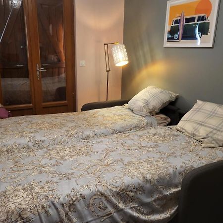 Logement Proche De Bordeaux, Route Des Chateaux Ludon-Medoc Exterior photo