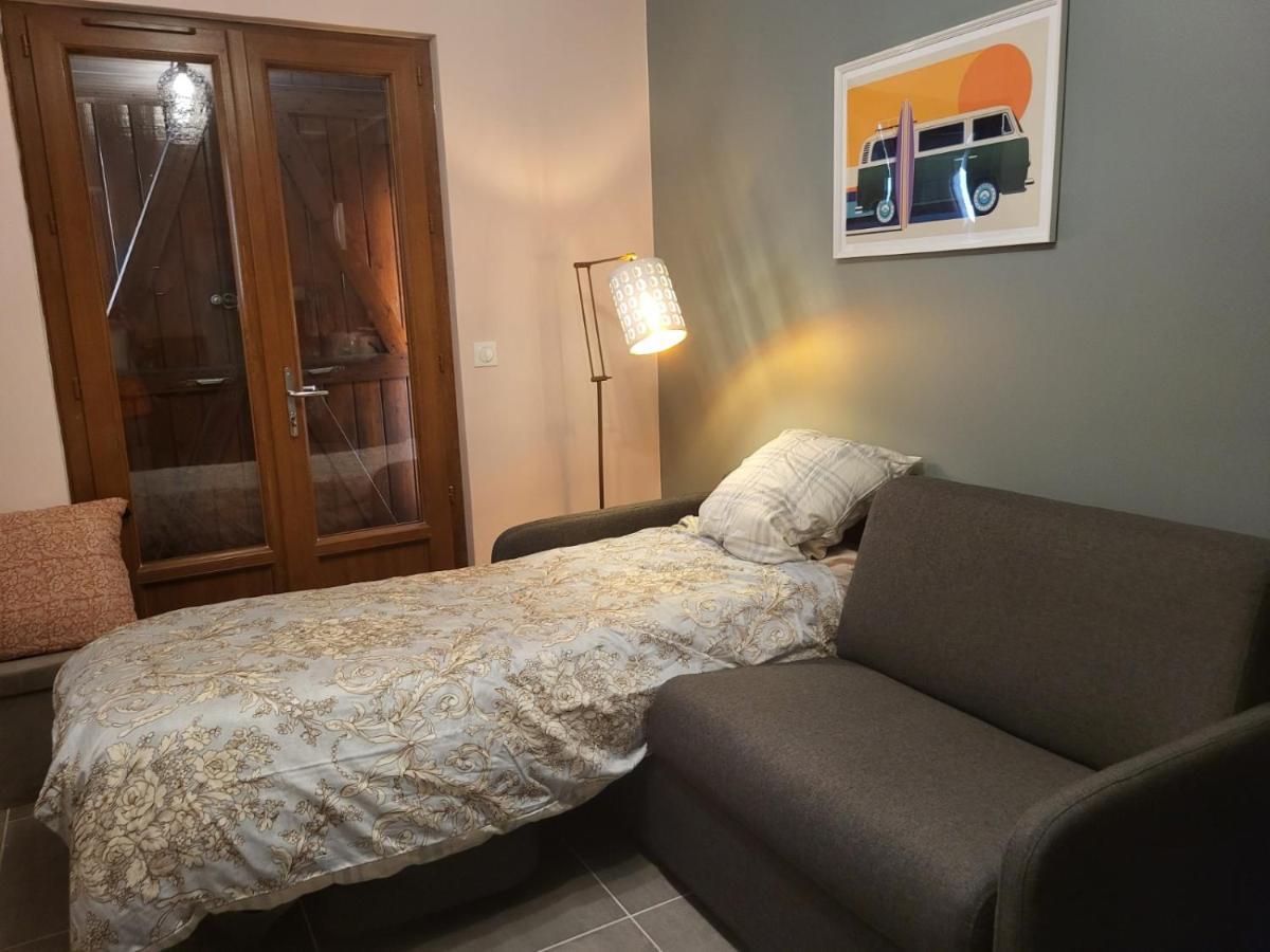 Logement Proche De Bordeaux, Route Des Chateaux Ludon-Medoc Exterior photo